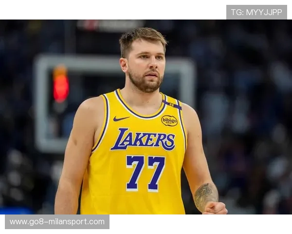 东契奇领衔狂潮!哈克斯火力全开湖人新援惊艳亮相西部格局悄然改变 东契奇领衔狂潮!哈克斯火力全开湖人新援惊艳亮相西部格局悄然改变