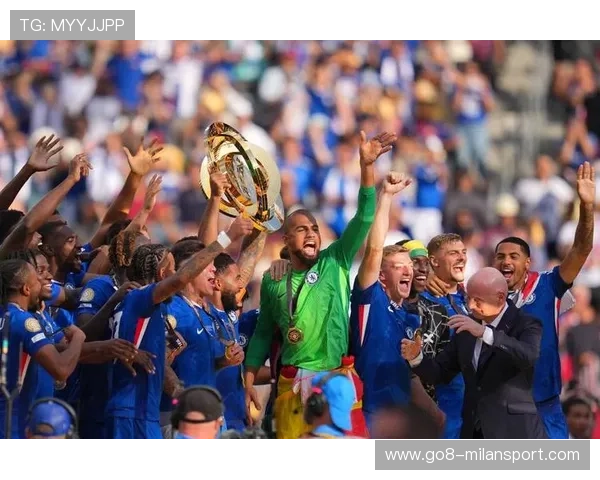 切尔西前场逼抢造混乱:从战术到装备的全方位解读 切尔西前场逼抢造混乱:从战术到装备的全方位解读